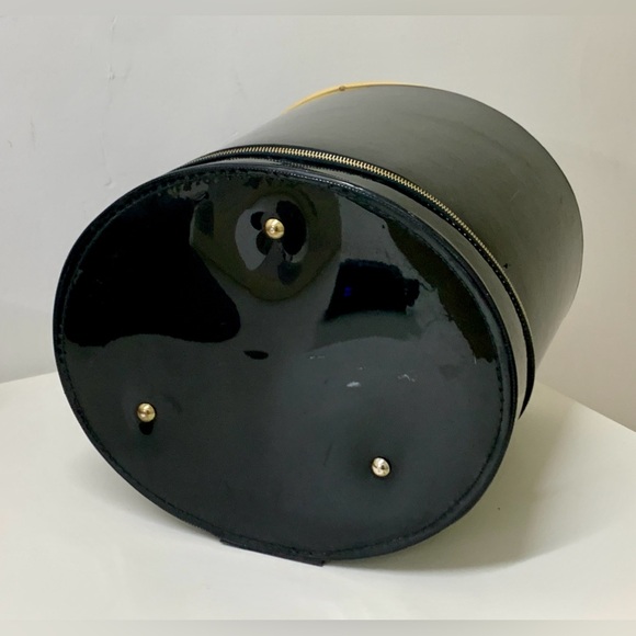 1950s Vintage Blondy Glossy Patent Black Zippered Handled Hat Box - Picture 7 of 16